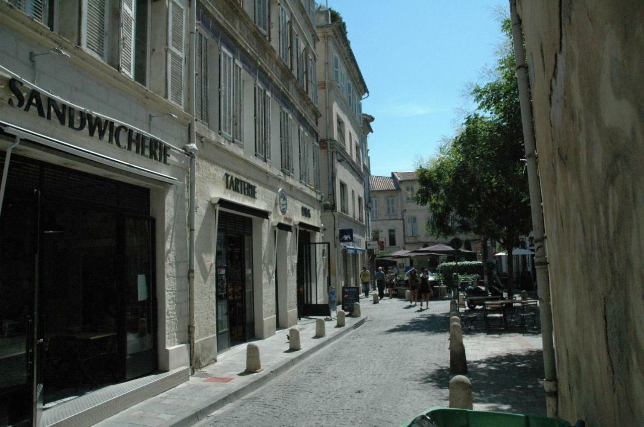 Studio De La Croix Avignon Centre Luaran gambar
